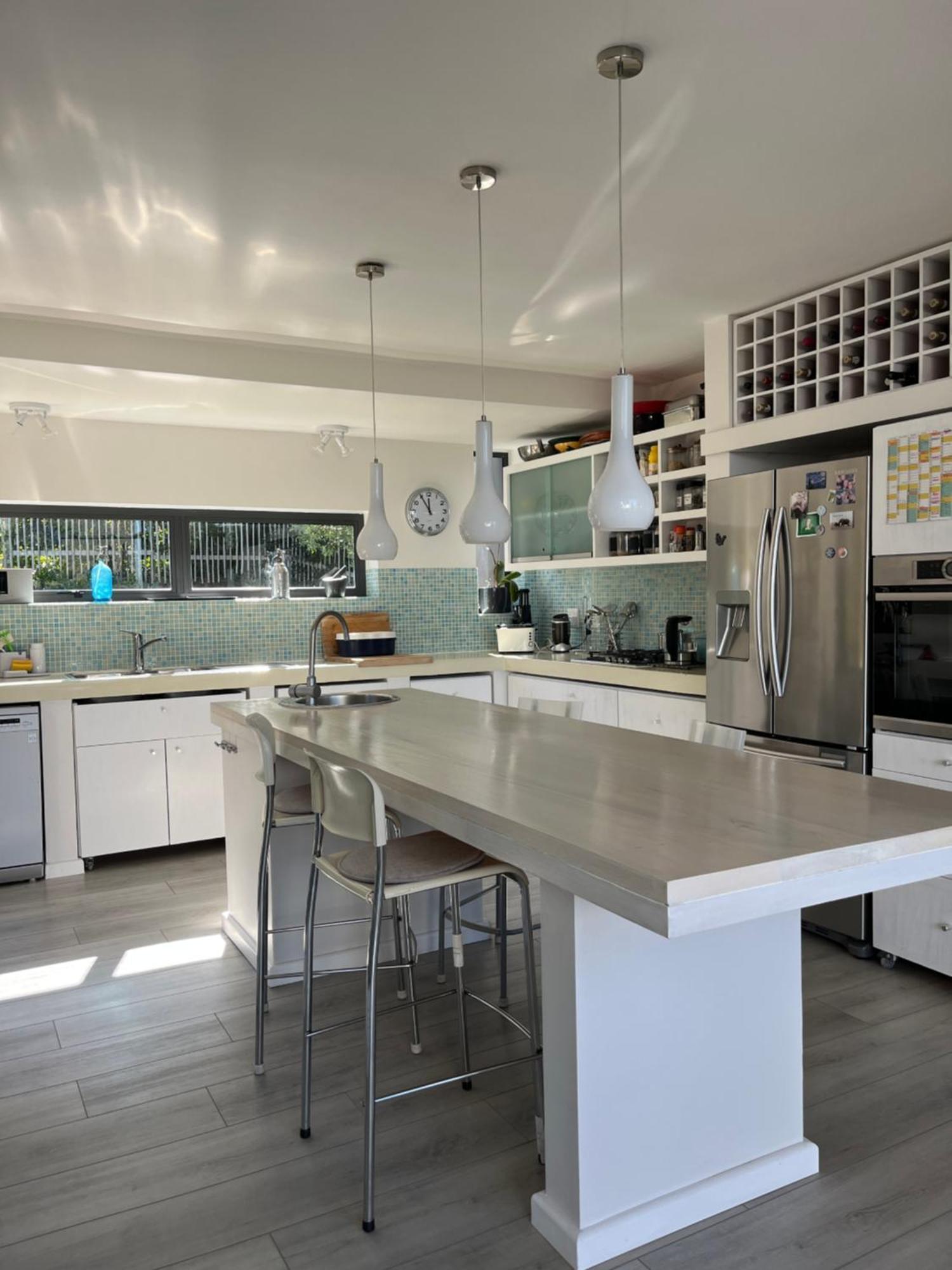 Designer Family With Views In Secure Estate *